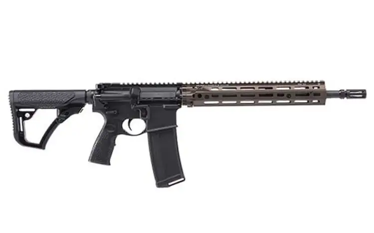 Karabinek Daniel Defense DD4 M4A1 RISIII 14,5" FDE kal. 5,56x45