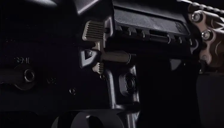Karabinek Daniel Defense DD4 M4A1 RISIII 14,5" FDE kal. 5,56x45