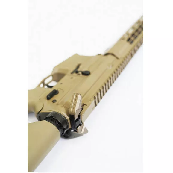 Karabinek Aero Precision M4E1 PRO 16" FDE kal. .223 Rem