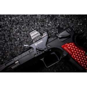 Pistolet KMR L-02 Emiq SA C-More Frame Mount kal. 9x19