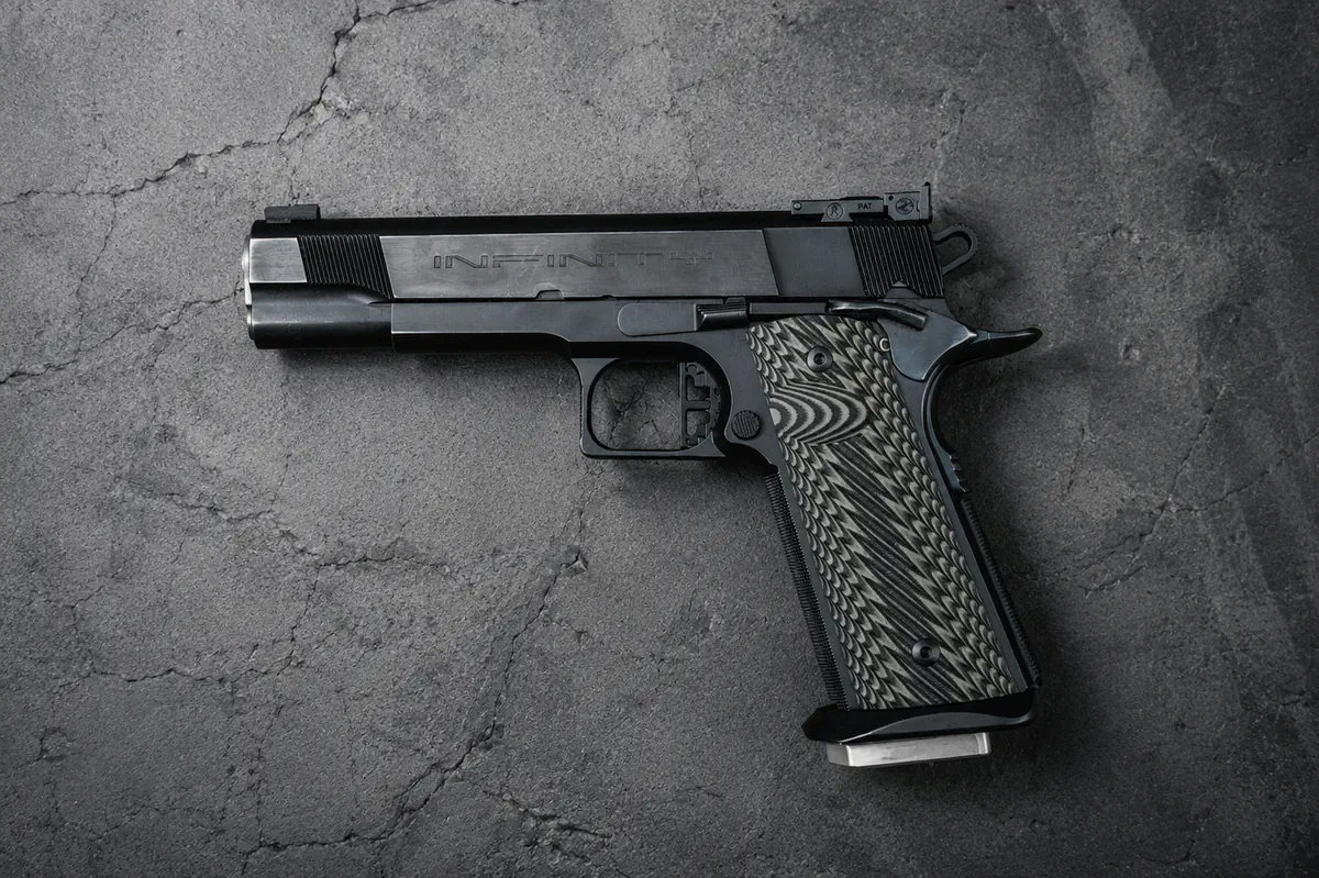 Colt 1911 vs 2011
