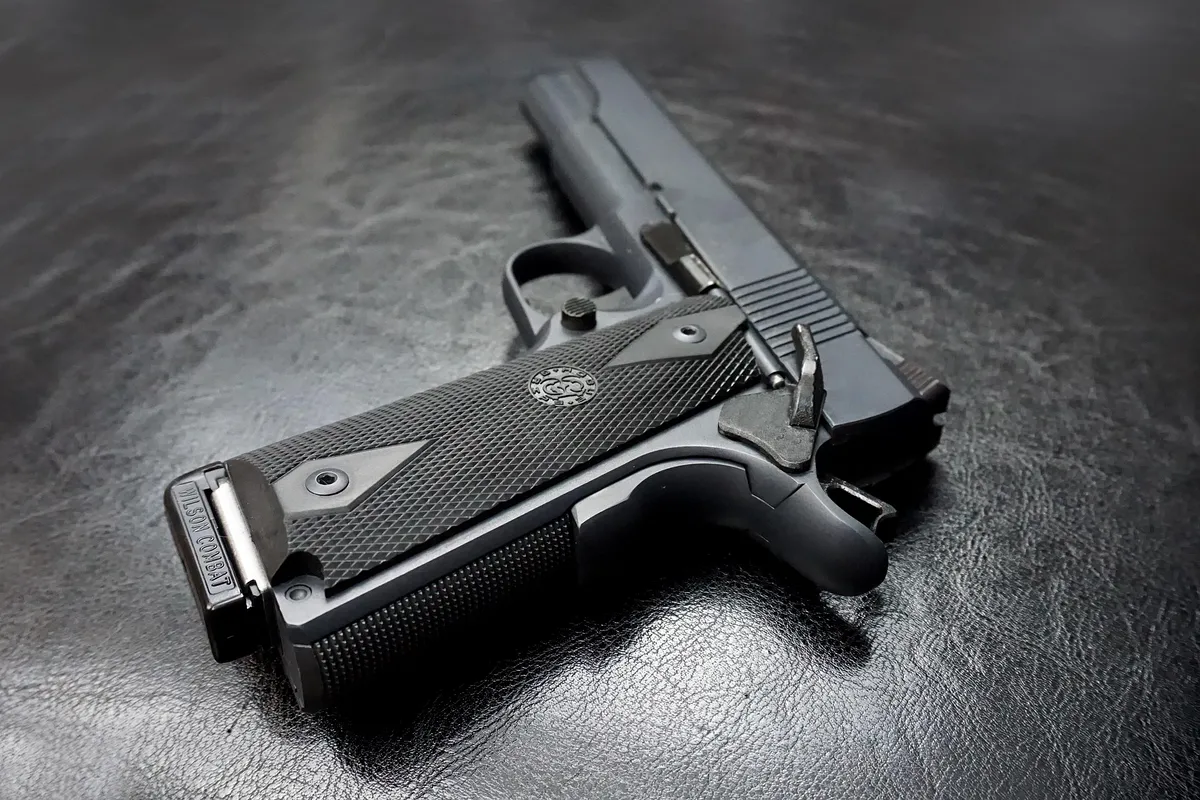 Colt 1911 kal 45 acp